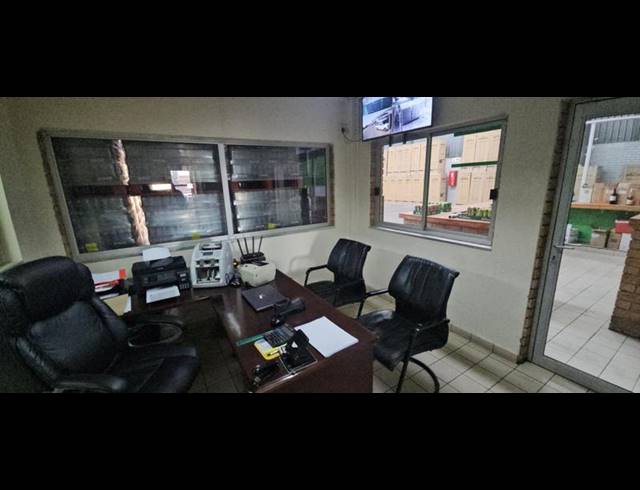 INDUSTRIAL PROPERTY TO RENT IN RANDJESPARK